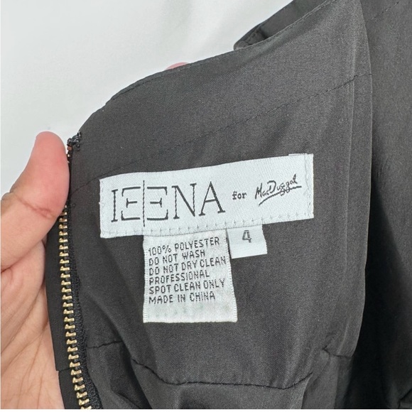 Leena For Mac Dugaal  Black Little Dress Bow Detail Fit & Flare Square Neck SZ 4 - Picture 4 of 4